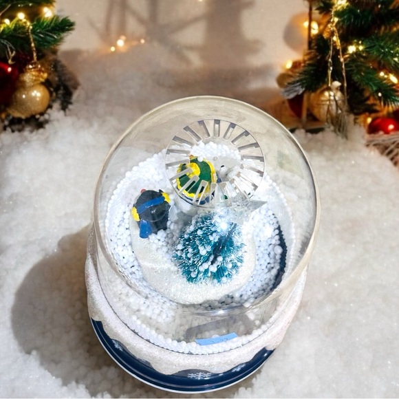 VTG Musical Waterless Snow-globe Rare Find Hand Picked By Only4viphn - Picture 3 of 6